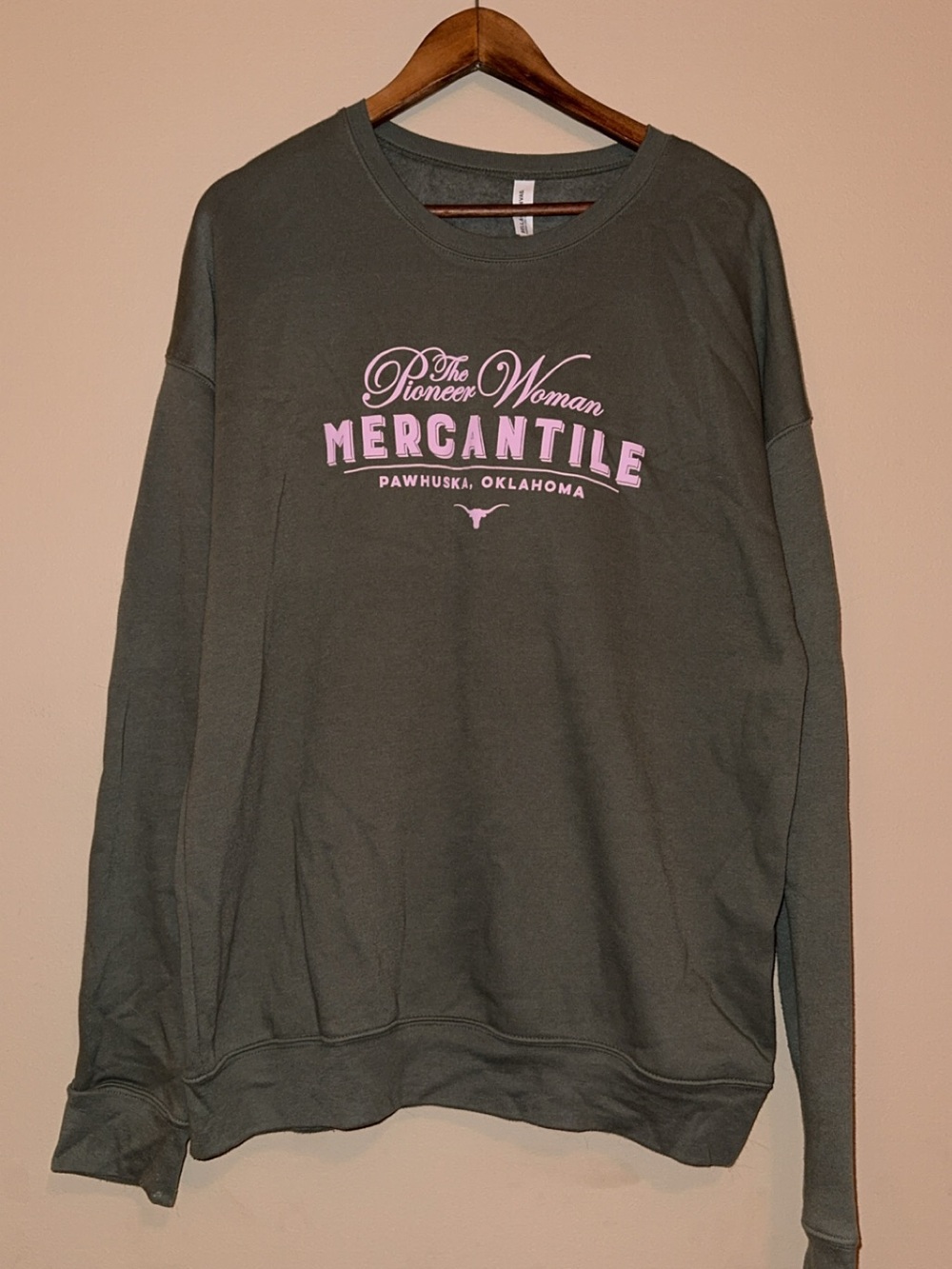 The Pioneer Woman Olive Green Sweatshirt with Pink Mercantile Logo